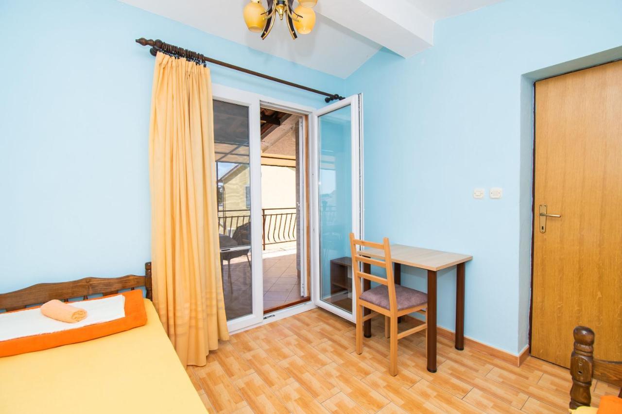 Apartments Dijana 파코스탄 외부 사진